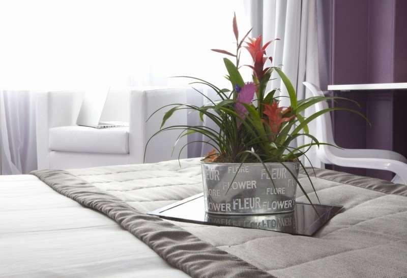 Hotel Cecyl Reims Centre Room photo